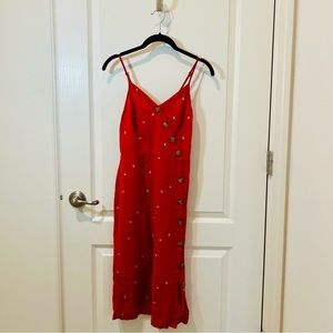 Universal Thread Women’s Red Floral Midi Dress with Buttons - Size XS.